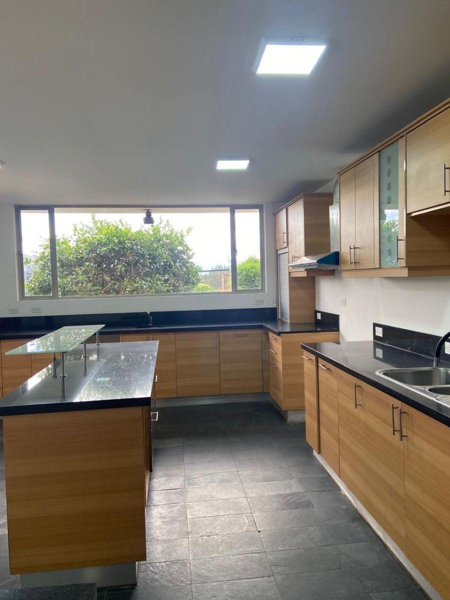 Vendo Hermosa Casa Miravalle — imagen 10