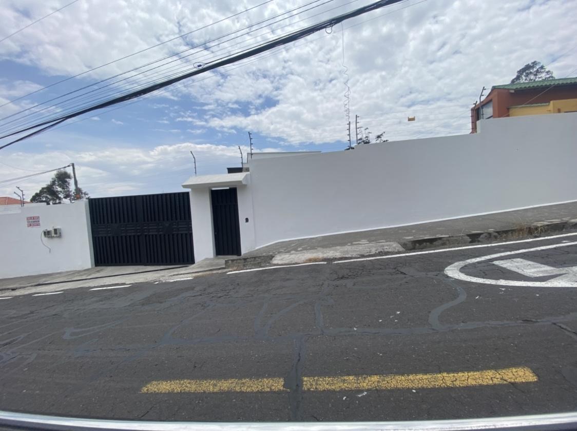 Casa en Carcelén — imagen 10