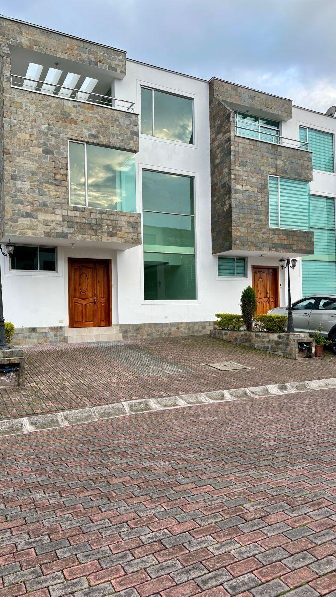 Casa en venta en Quito, Pichincha