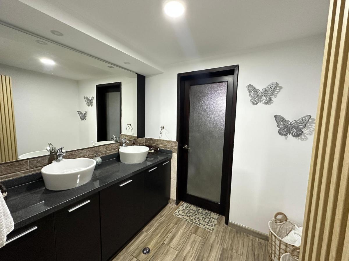 Casa Comercial Sobre Av Interociánica — imagen 4