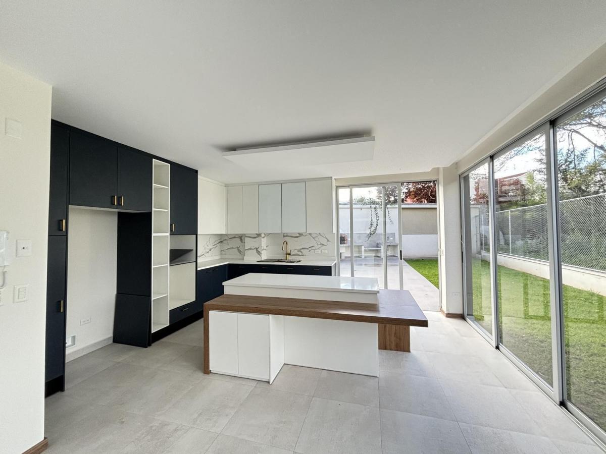 Casa en Cumbaya de Venta por Estrenar — imagen 8