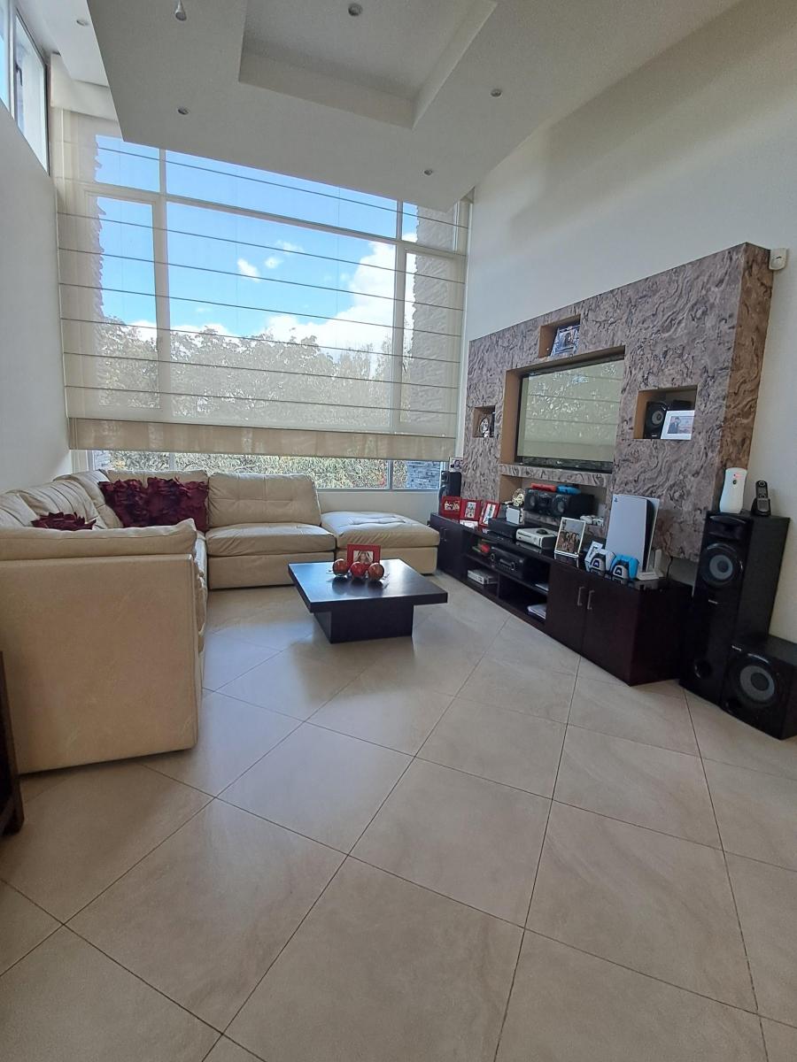 Vendo Casa Tacurí Nayón Urbanización — imagen 8