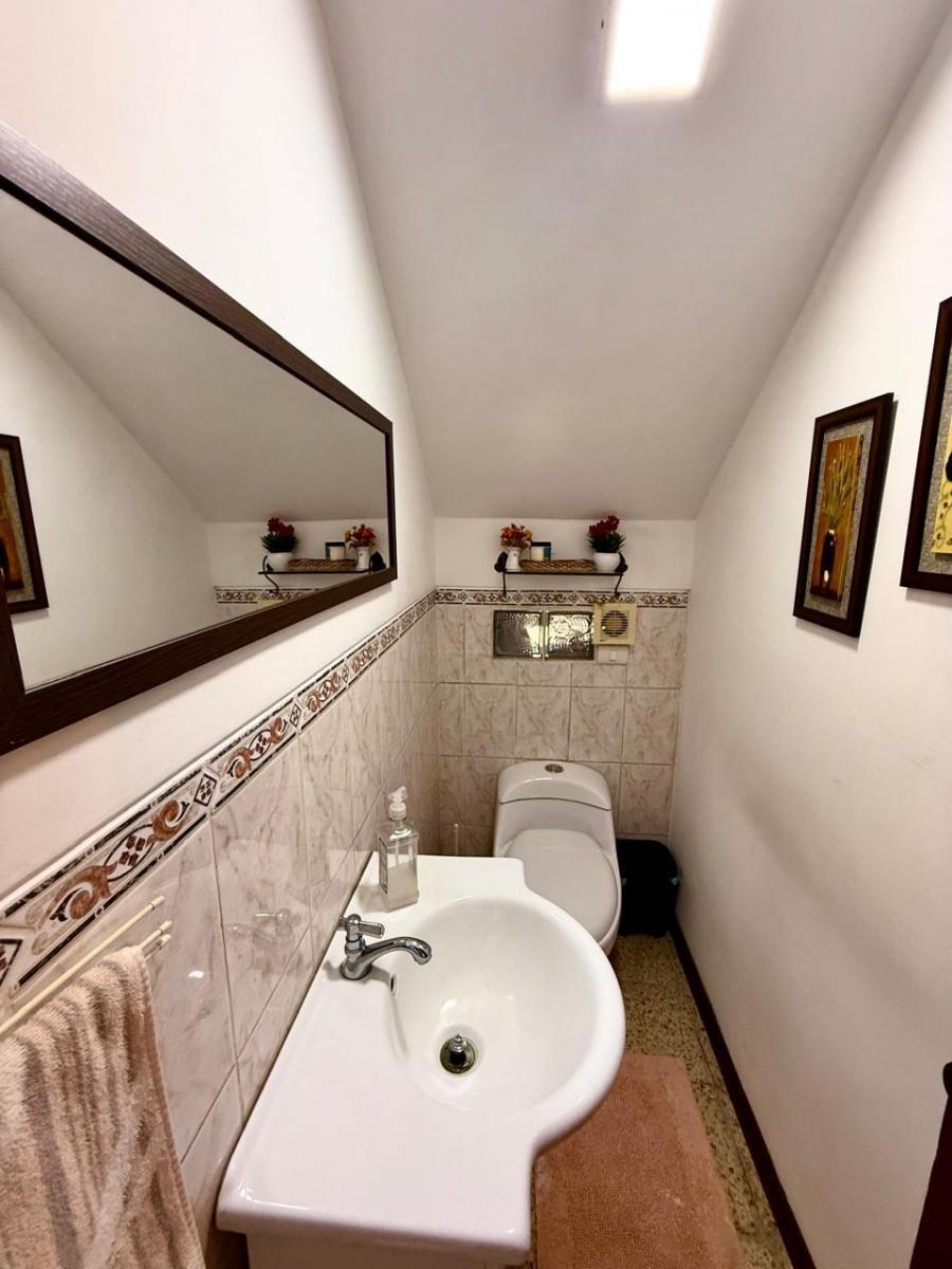 Casa Esquinera en Venta – Conjunto Residencial Privado en Samanes 5, Guayas — imagen 6