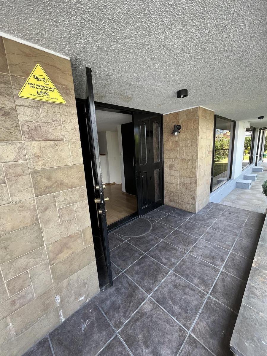 Casa en Venta, Esquinera, Dos Departamentos Totalmente Independientes. Sector El Batán Pr — imagen 8