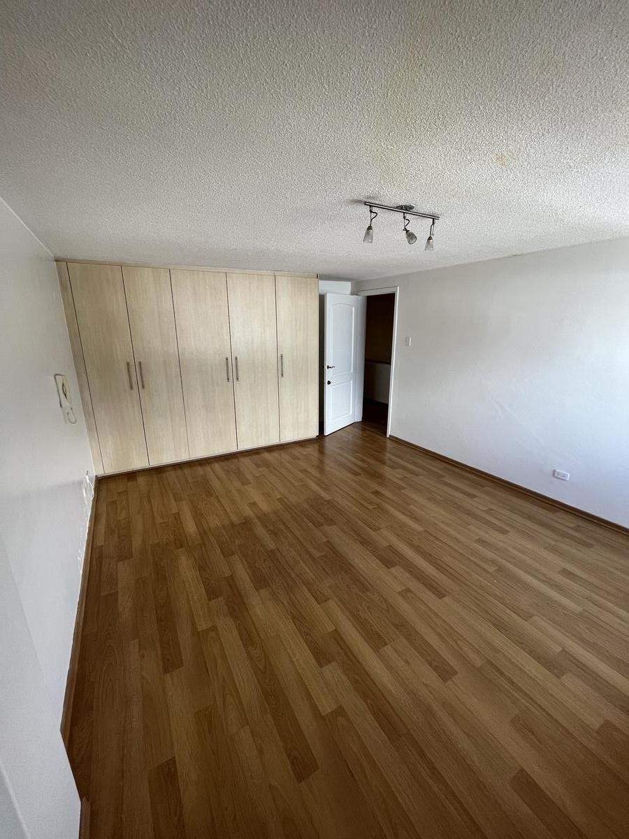 Casa en Venta, Esquinera, Dos Departamentos Totalmente Independientes. Sector El Batán Pr — imagen 3