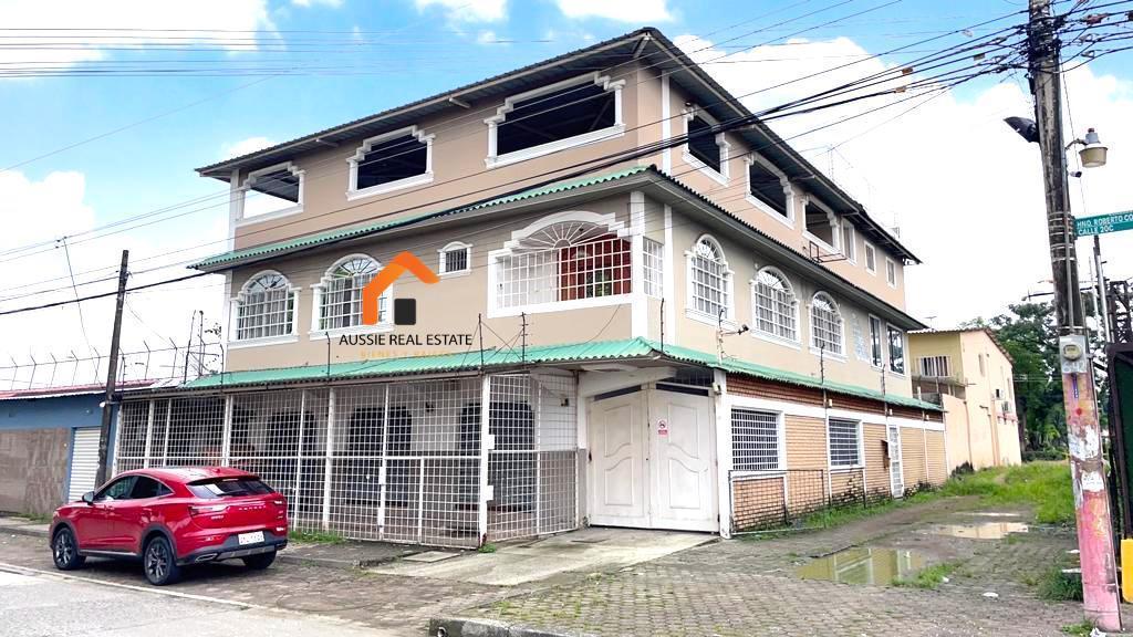 Vendo Casa en Av Principal Samanes 6, Uso Comercial, 4 Pisos, 600 m², Guayas — imagen 8