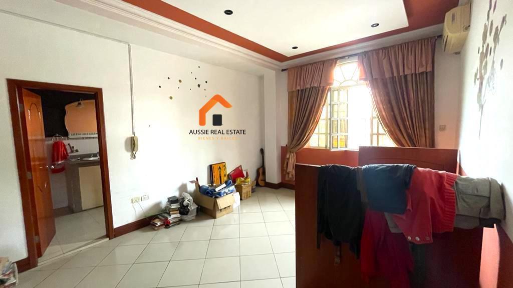 Vendo Casa en Av Principal Samanes 6, Uso Comercial, 4 Pisos, 600 m², Guayas — imagen 7