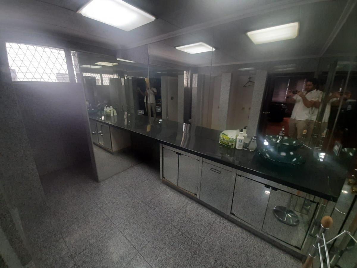 Av Victor Emilio Estrada Se Alquila o Vende Casa Comercial 734 m² Terreno, Guayas — imagen 5