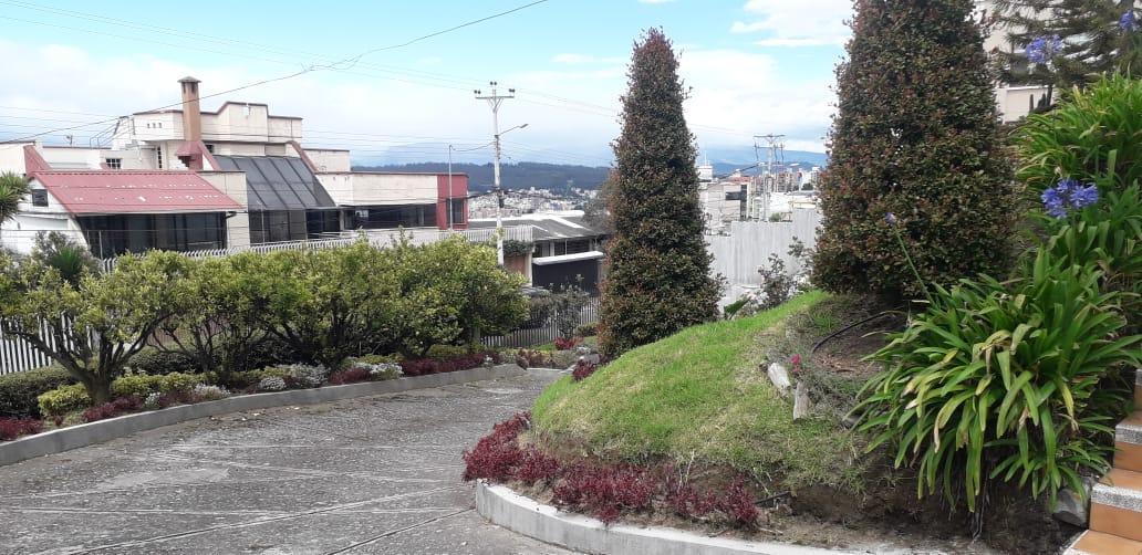 Re/max Futuro Vende Hermosa y Funcional Casa de 813 m², 1029 m² Terreno Pinar Alto — imagen 5