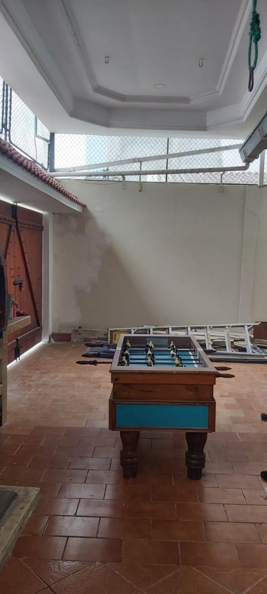 De Oportunidad! Vendemos Casa Grande en Sector Pueblo Nuevo - Salinas (Lty) — imagen 9