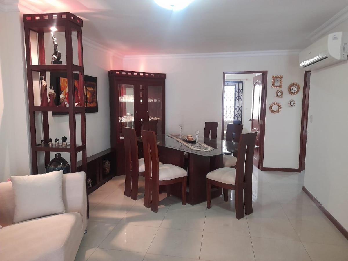 Cdla. Villa Club. Linda Casa en Venta en Primeras Etapas, 3 Habitaciones, Guayas — imagen 10