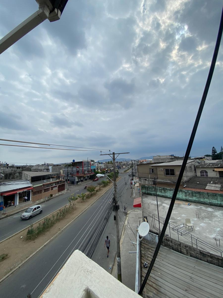 Vendo Casa Rentera con Dos Locales en Las Orquideas, Guayas — imagen 7