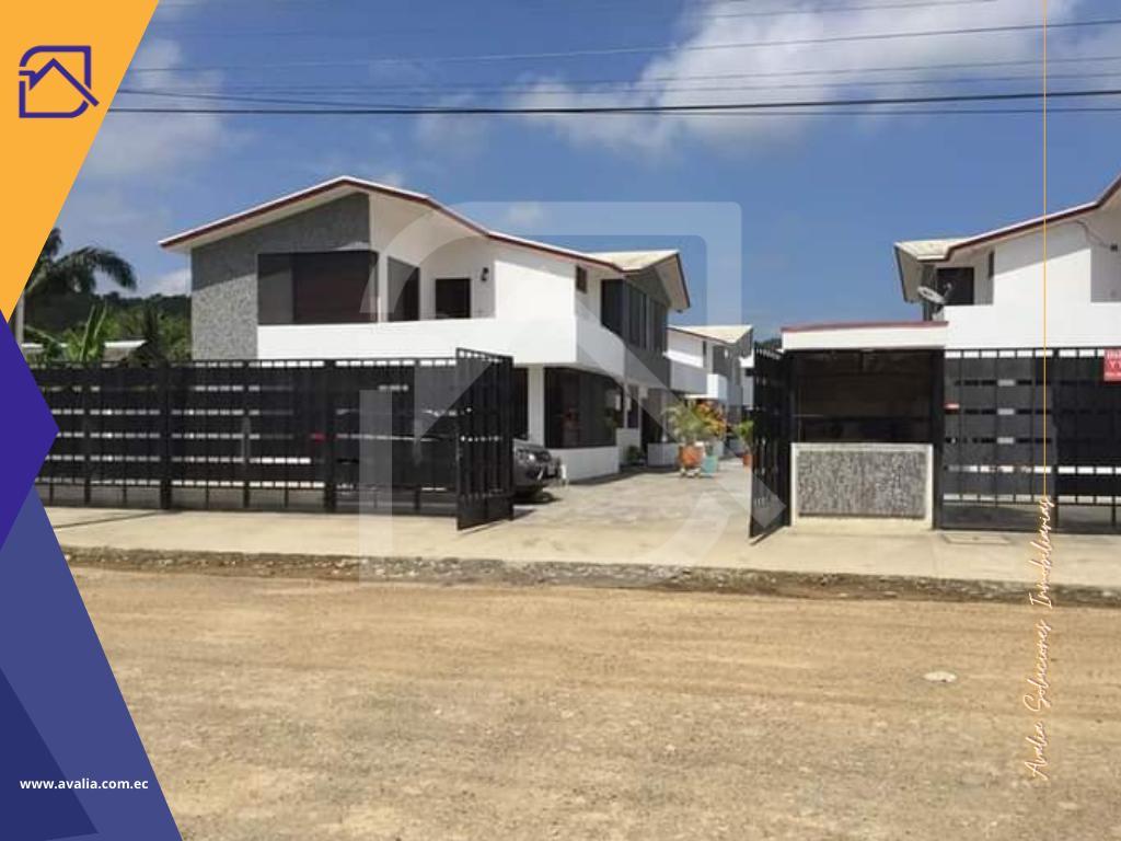 House for sale in Atacames, Esmeraldas