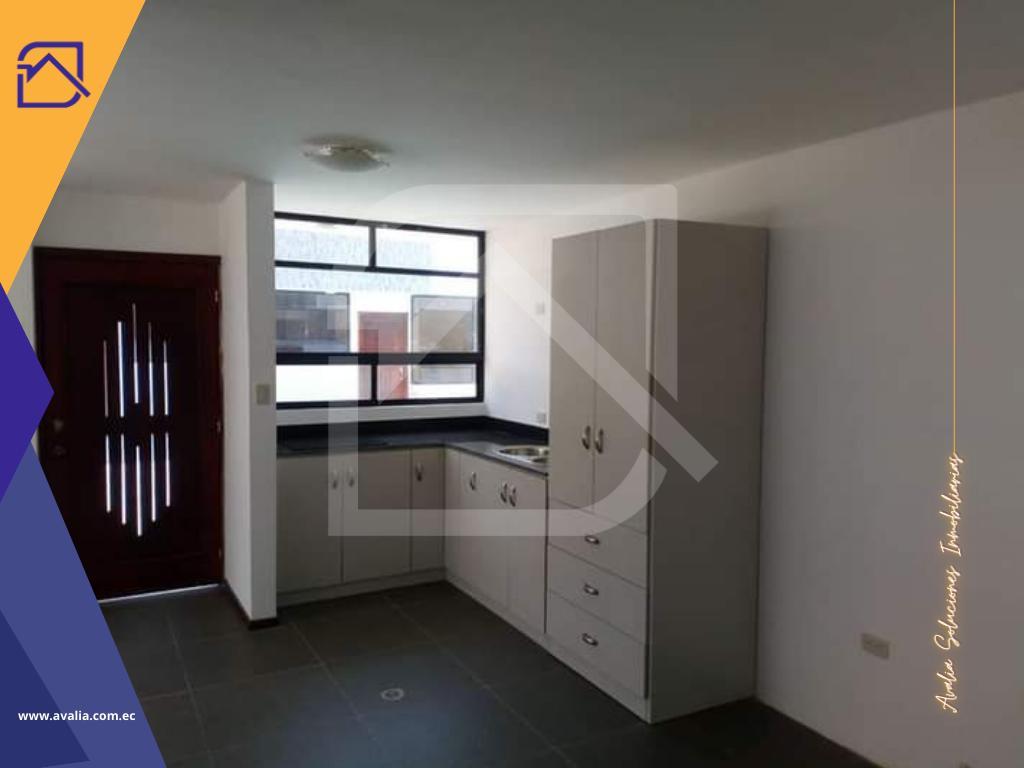 Venta de Casa en Tonsupa, a Pocos Pasos de La Playa — imagen 8