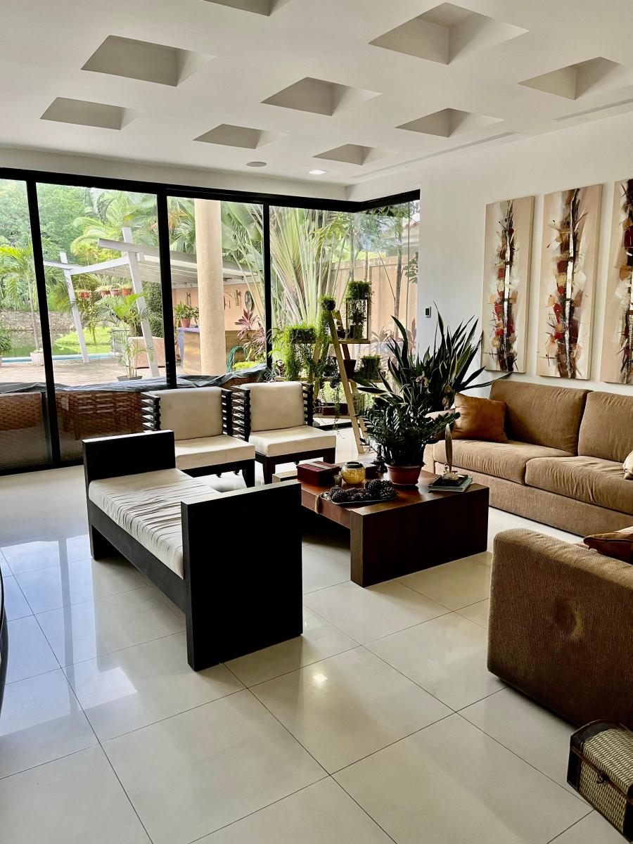 Casa de Venta 4 Dorm. en Urb. Laguna Club, Guayas — imagen 10
