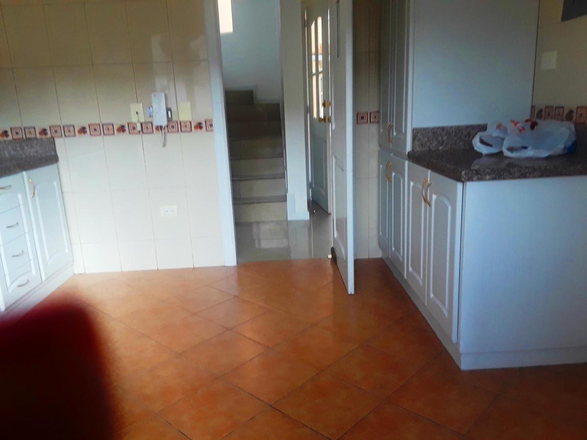 Casa en Venta en Tumbaco Frente Al Banco del Pichincha — imagen 7