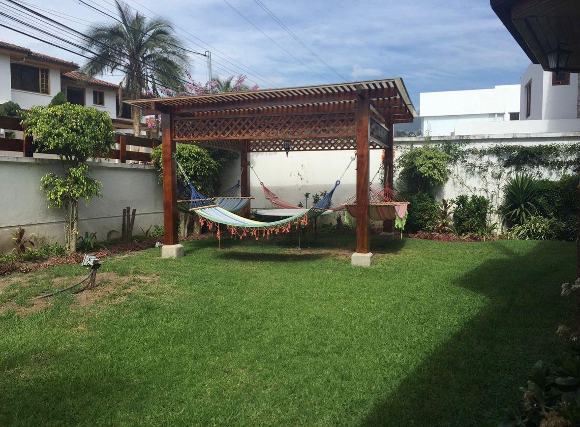 Cerca Usfq Linda Casa en Venta — imagen 10