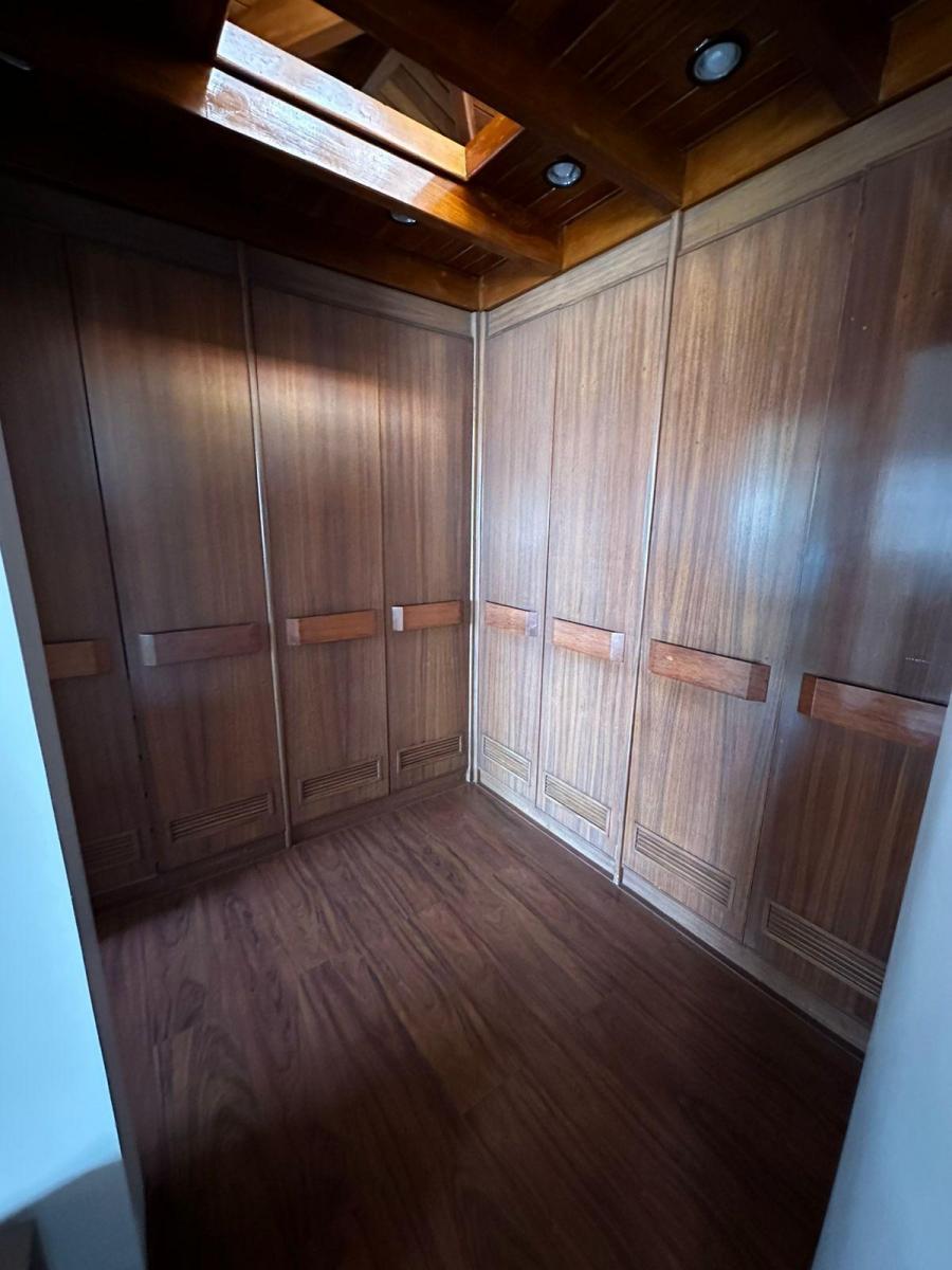 Cerca Usfq Linda Casa en Venta — imagen 7