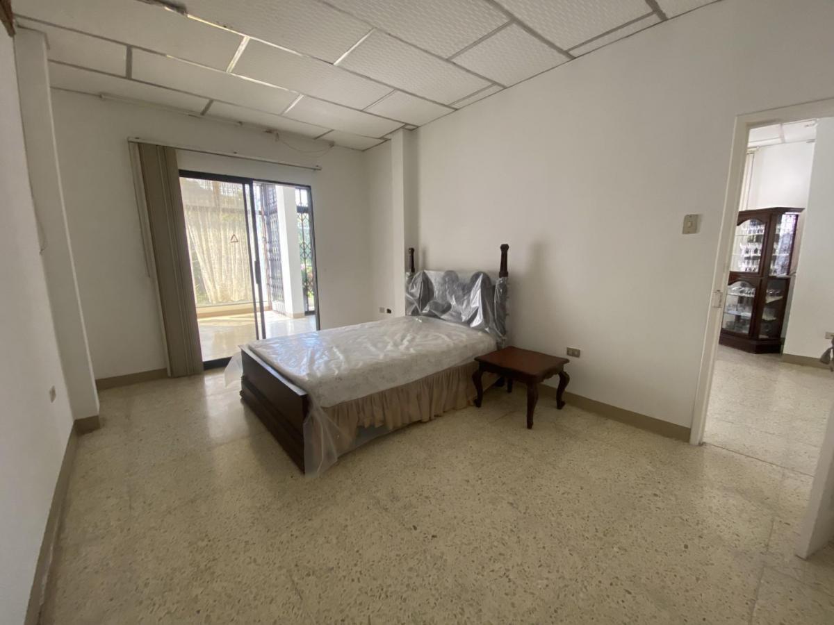 Se Vende Linda Casa Rentera, Cdla. El Paraiso de Oportunidad!, Guayas — imagen 5