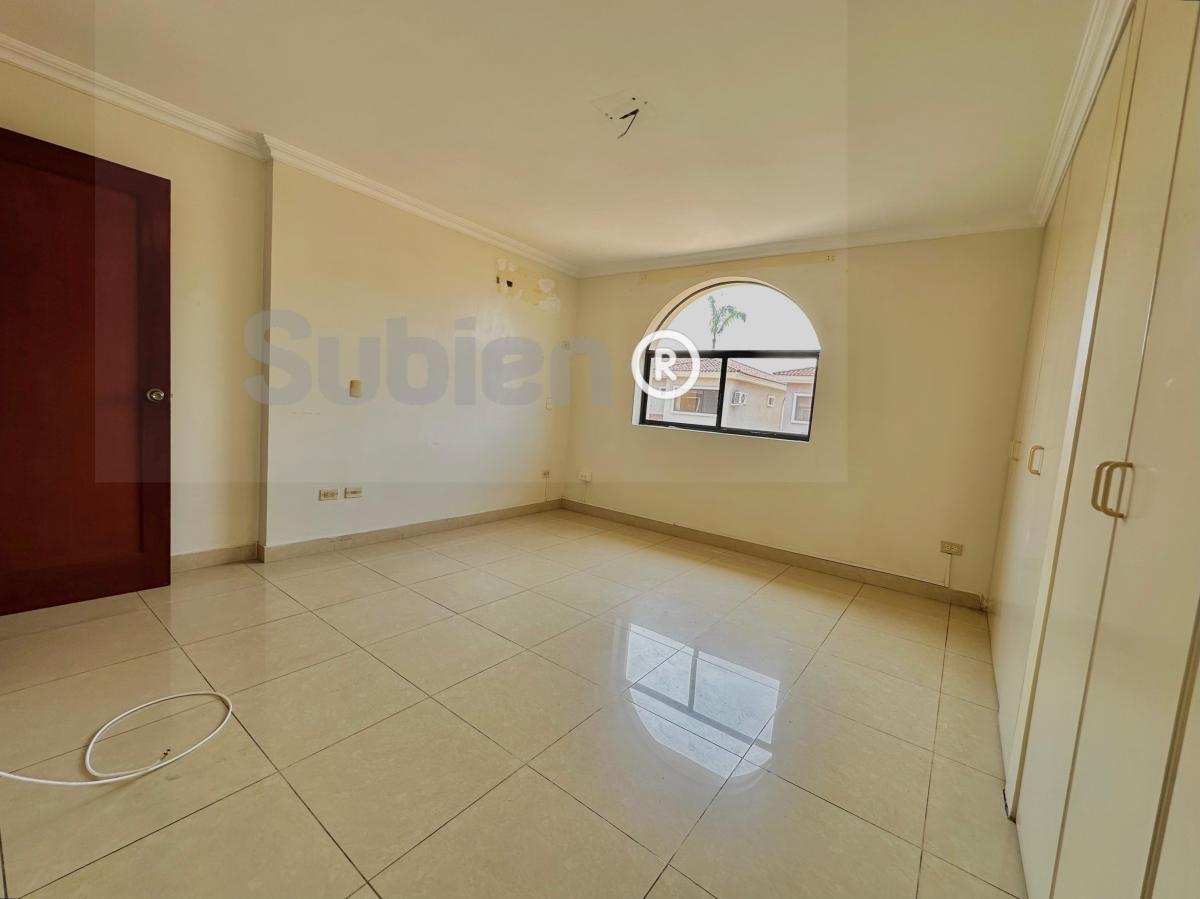 Vendo Alquilo Casa Km 3,5 Vía Samborondon 3 Dorm. Area Cerrada en Patio, Guayas — imagen 7