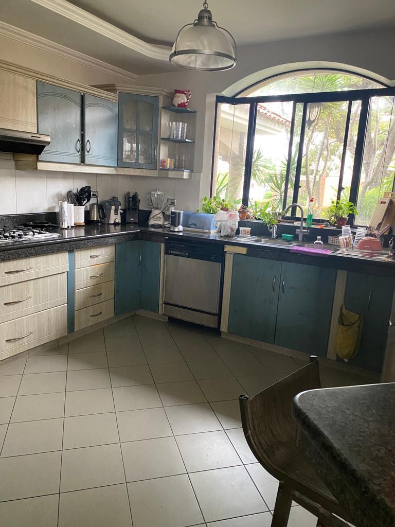 Aquamarina Vendo Linda Casa Esquinera y Moderna, Guayas — imagen 9
