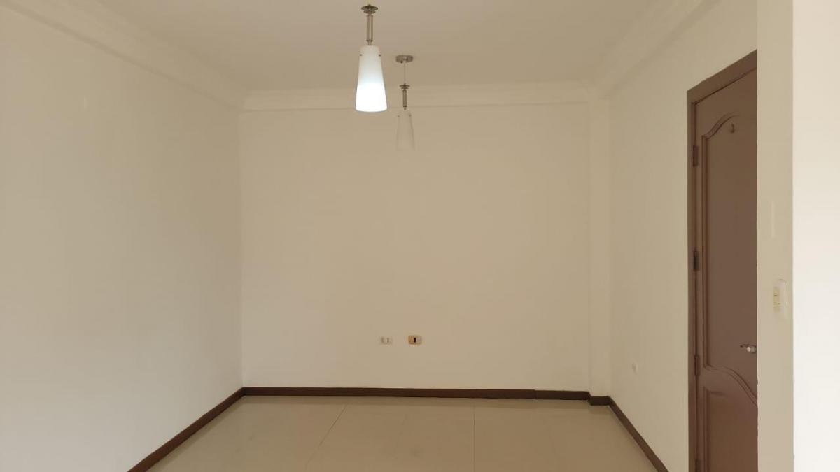 Venta de Casa Villa Club Via Samborondon Aurora - Mariuxi Rugel, Guayas — imagen 8