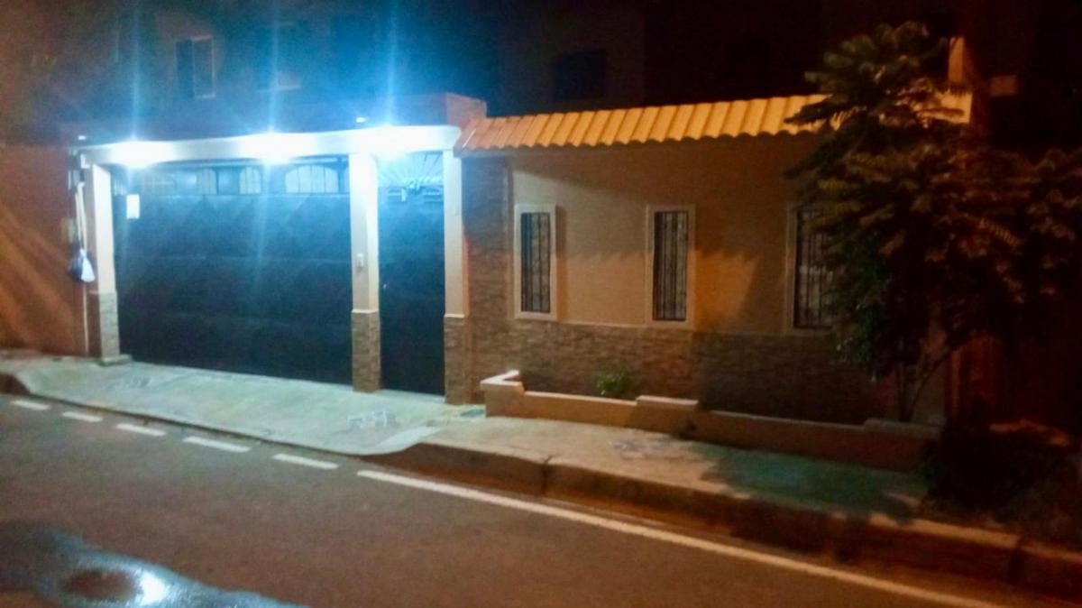 Vendo Casa en Playas de Oportunidad, Guayas — imagen 10