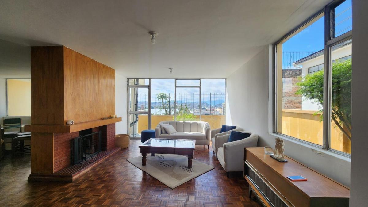 Re/max Futuro Vende Casa 4 Dorm. El Pinar Bajo — imagen 6
