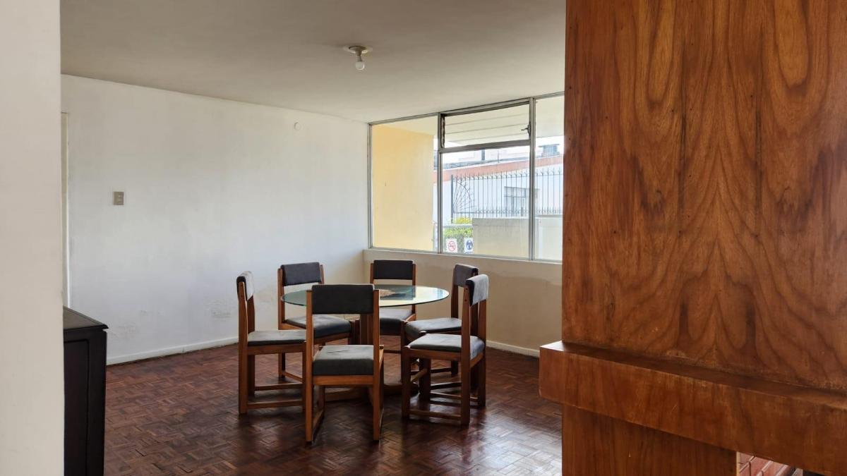 Re/max Futuro Vende Casa 4 Dorm. El Pinar Bajo — imagen 3