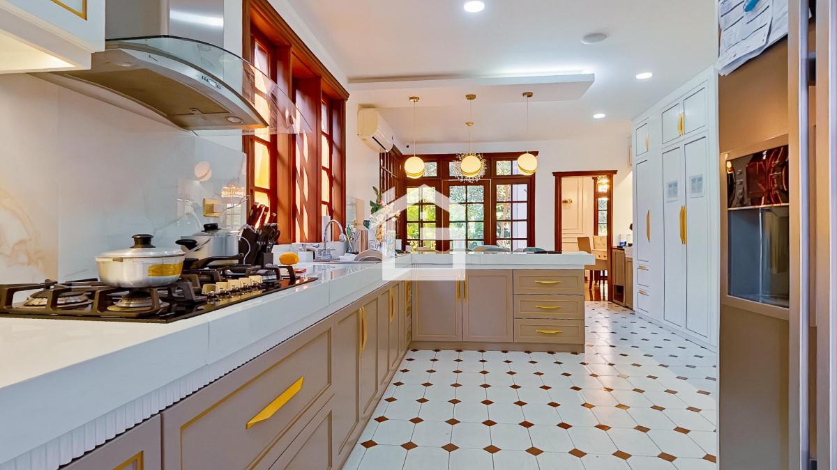Casa de Venta con Piscina en Unioro, Machala, El Oro — imagen 8