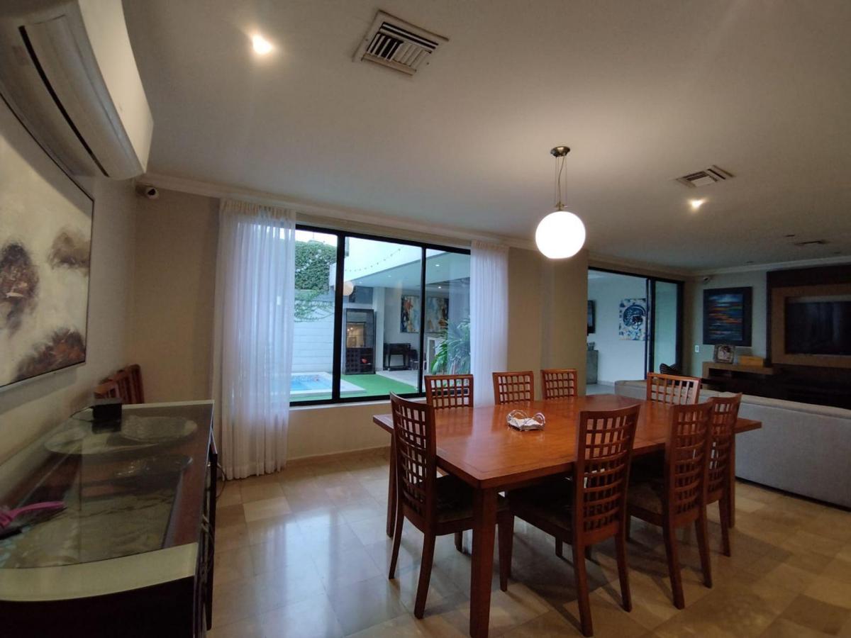 Hermosa Casa con Piscina Cerca Uees A. Blum, Guayas — imagen 7
