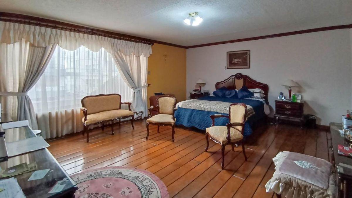 Casa con Piscina Cubierta, Sector Norte, Venta — imagen 6