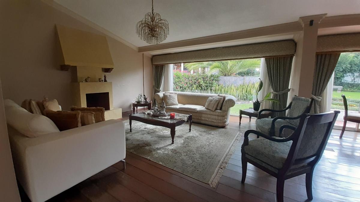 Ubicación Super Comercial Casa de Venta Sector Reservorio — imagen 10