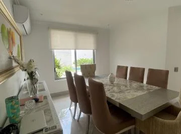 Urb. Tenis Club Casa en Venta 4 Dorm., Guayas — imagen 5