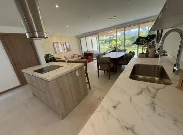 Puembo 247.75 m² en Venta Casa Esquinera Dos Plantas con Jardin y Pergola — imagen 5