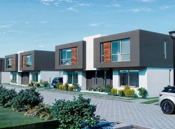 Fg - Casas Esquineras de 110 m² 2 Parqueaderos Mitad del Mundo — imagen 3