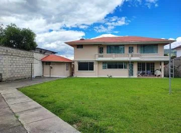 H/ Urbanización La Colina. Casa Independiente en Venta, 259.000usd — imagen 4