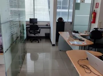 Se Vende Oficina Sector Plaza Argentina. Provincia de Pichincha — imagen 5