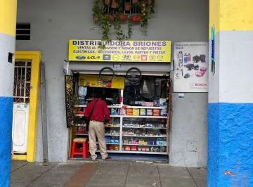 Venta de Casa Rentera con Locales Comerciales en Ayacucho y Los Rios /centro (Jp), Guayas — imagen 5
