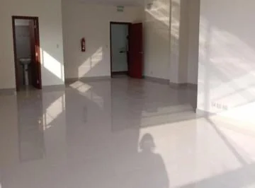En Venta Oficina/consultorio con 3 Parqueos, Kennedy Norte, Guayas — imagen 5