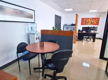 Venta Oficina en La Carolina, Av República con 60 m² + Parqueadero, Edificio Corporativo, $98k — imagen 3