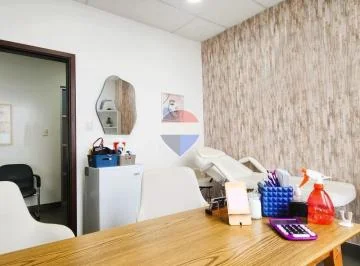 Venta Oficina con Parqueo Olivos Towers, Guayas — imagen 3