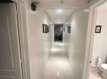 Venta Whimper Departamento Elegante Tres Dorm. Vista Balcon — imagen 3