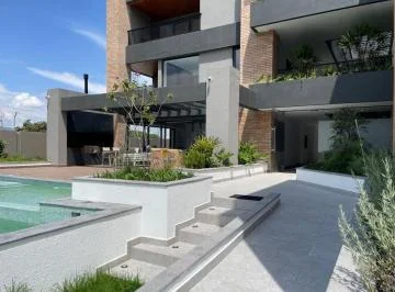 Tumbaco Estrena Tu Departamento con Jardin Privado, Piscina, Seguridad 24/7. Excelente Ubicacion — imagen 5