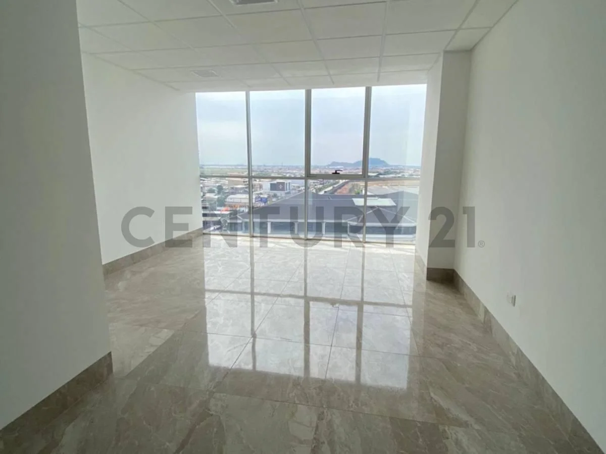 Venta de Oficina Comercial en Ciudad Millenium, La Aurora, Guayas — imagen 3