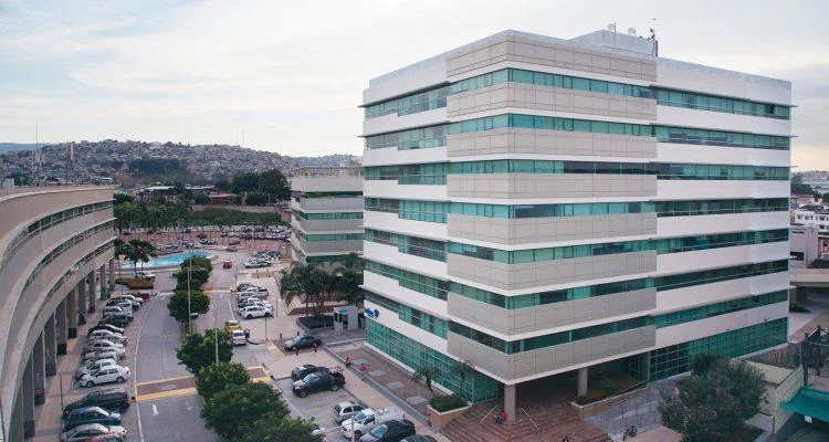 Moderna Oficina en 5to Piso Edificio Corp 3 Oficina de 232 m² – Parque Empresarial Colón, Guayas — imagen 5