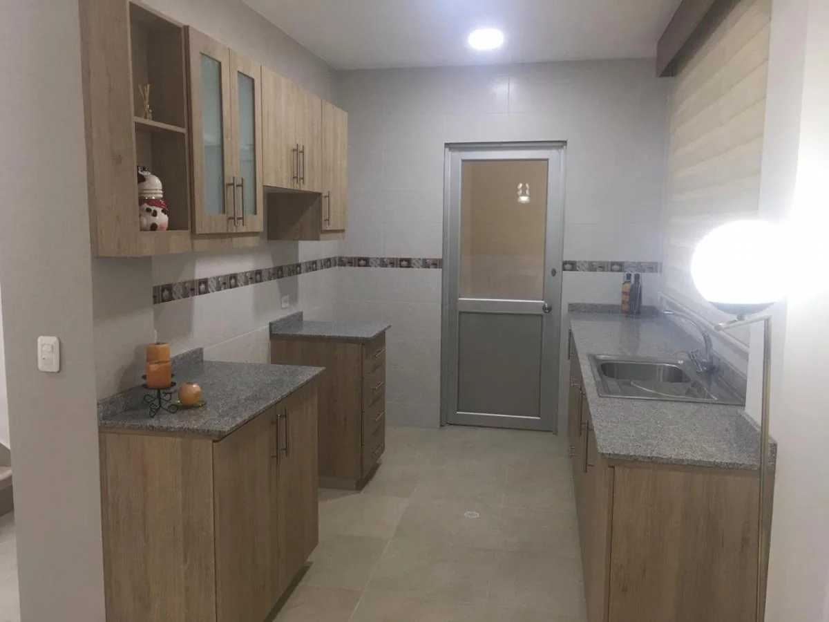 Casa en Venta por Estrenar en Conjunto Cerrado - Bombolí - Santo Domingo — imagen 3