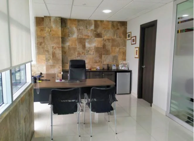 Venta Oficina - Zona Aeropuerto Jose Joaquín de Olmedo, Guayas — imagen 5