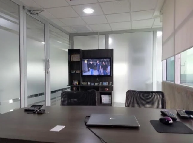 Venta Oficina - Zona Aeropuerto Jose Joaquín de Olmedo, Guayas — imagen 3