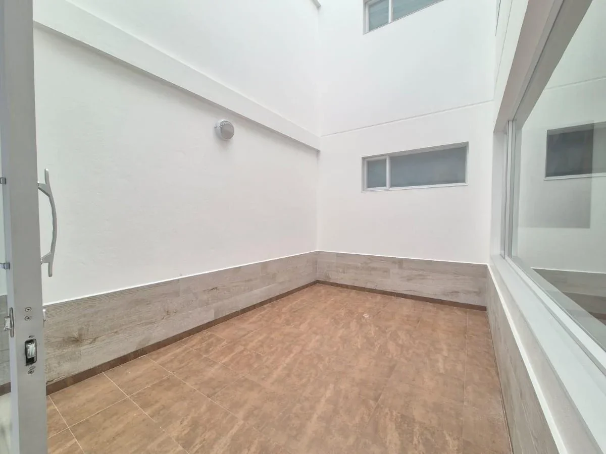 Propiedad con 2 Departamentos y Suite en Venta en Locoa, Latacunga, Cotopaxi — imagen 3